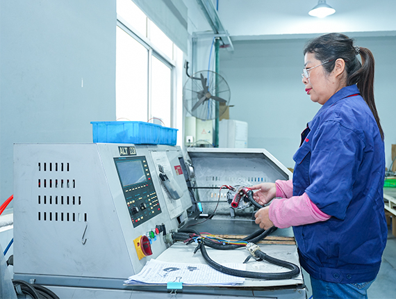 Wuxi Sanyou Oto Elektrik Fabrikası