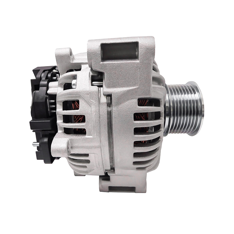 11909N,RE538241,RE558676,SE502563,24V,100A,8PK,62mm Bosch Araba Alternatörü JOHN DEERE 470G LC,670G,670GP,672G,672GP,724K,744K,755K